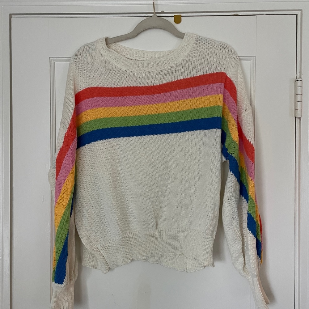 Cream sweater with striped accent